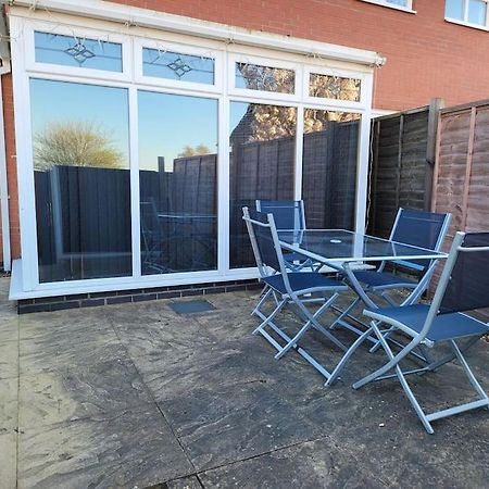 2 Bedroom End Of Terrace House Wellington (Shropshire) Exterior foto